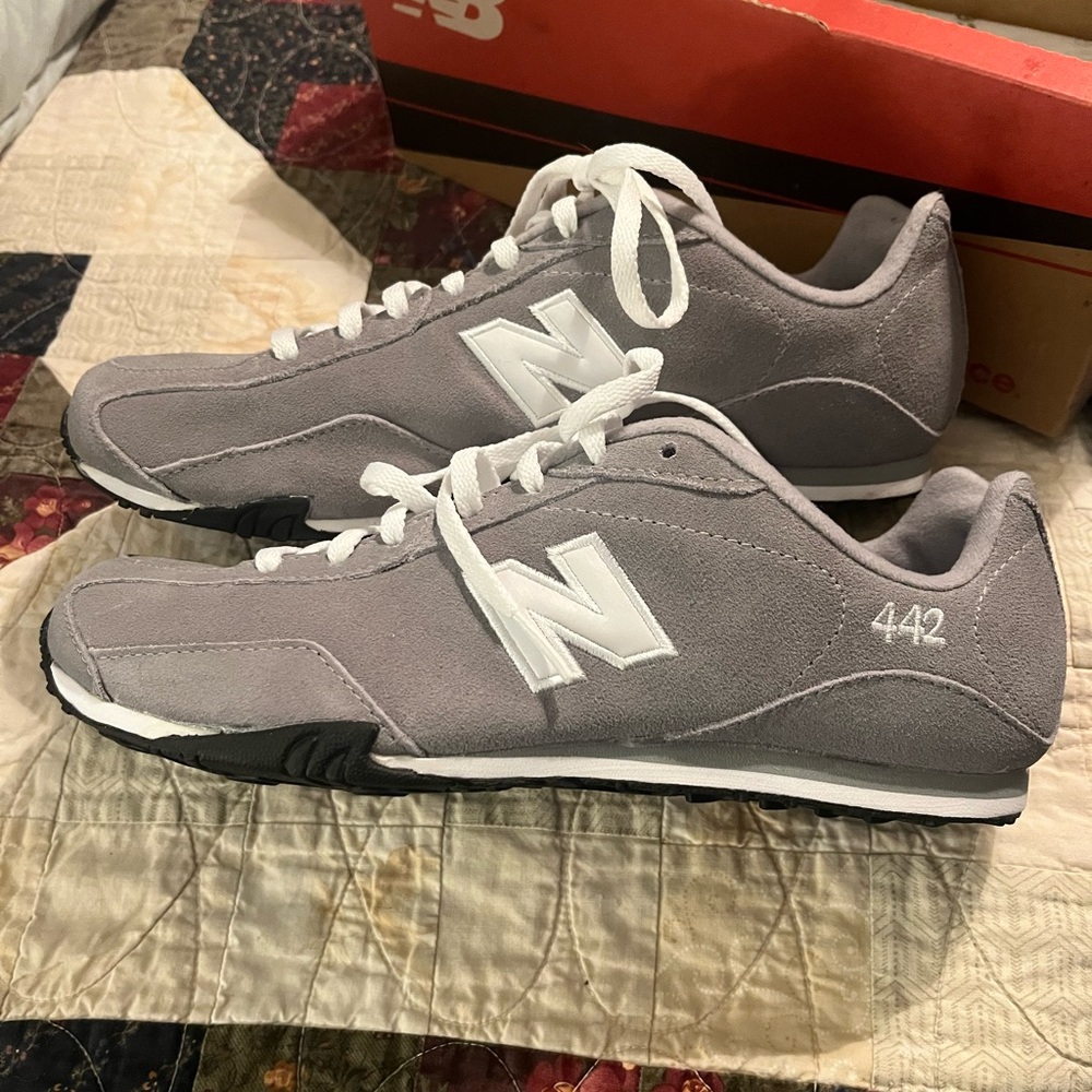 New Balance Gray Sneakers